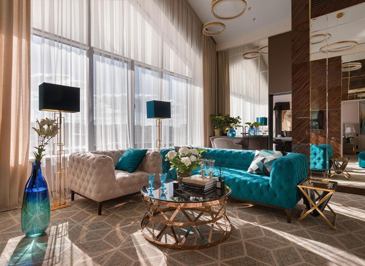 Equides Club Hotel Lesniki Bagian luar foto