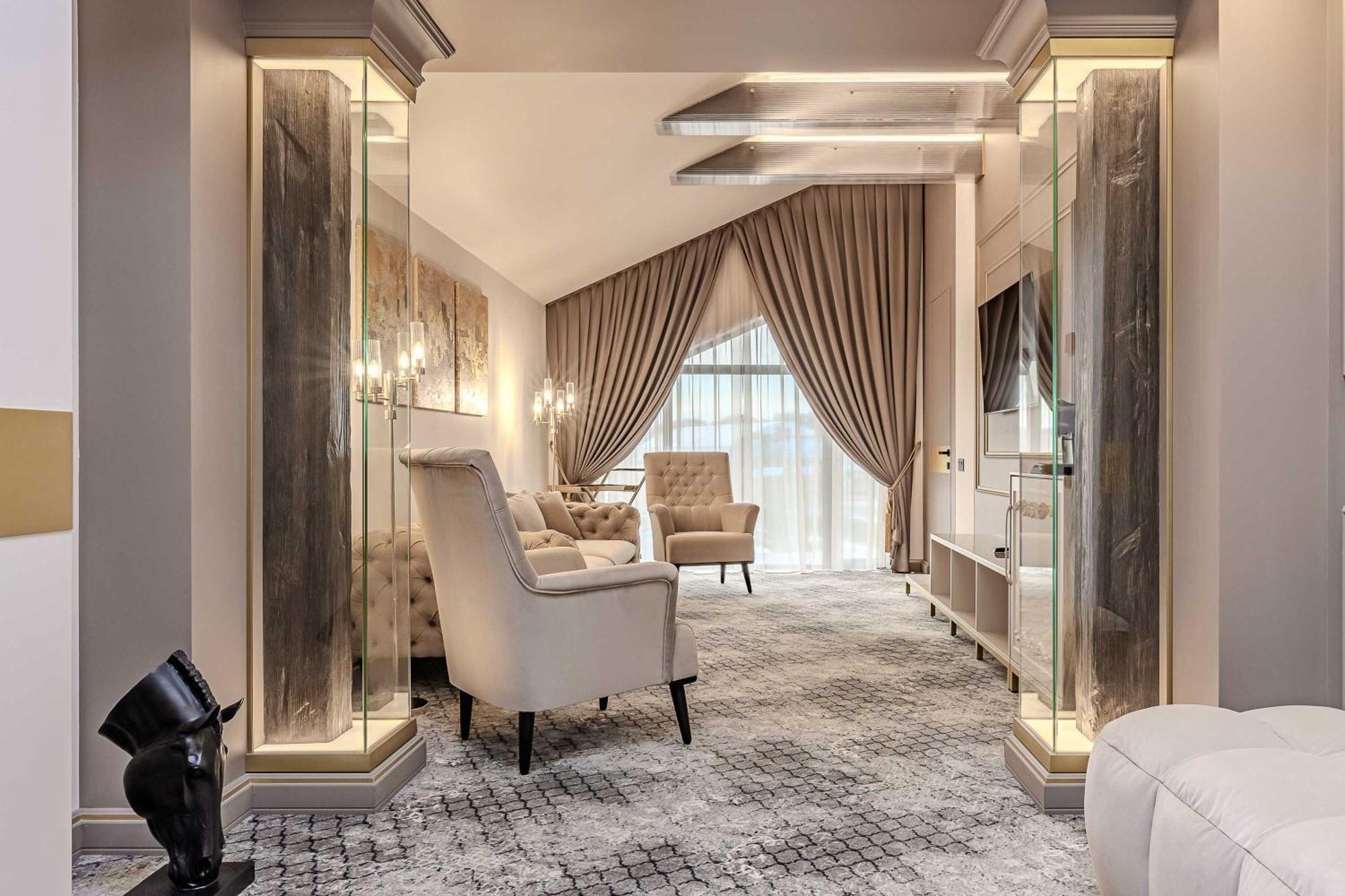 Equides Club Hotel Lesniki Bagian luar foto